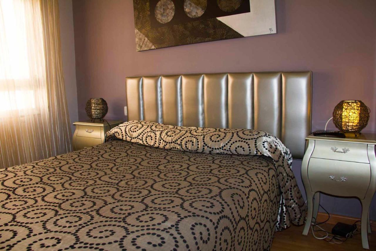 Gala II Apartment Soria Luaran gambar
